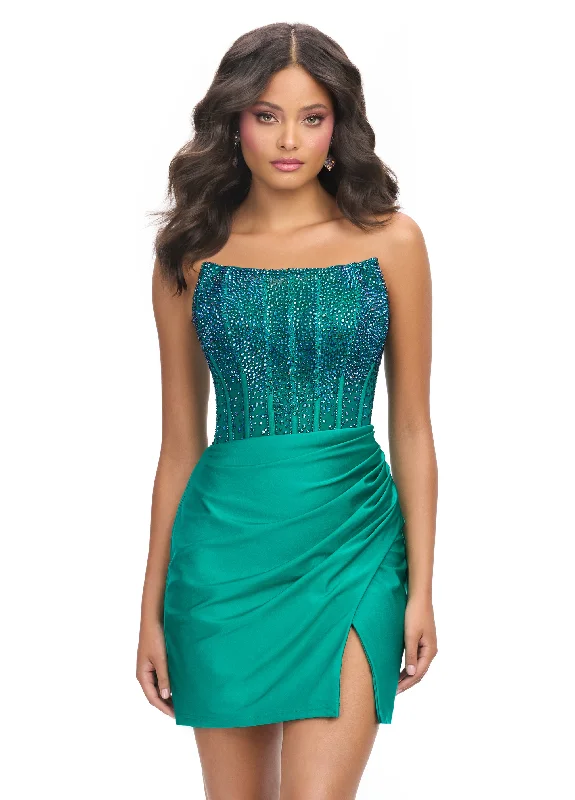 Ashley Lauren 4686 Size 0 Emerald Short Sheer Crystal Homecoming Dress Formal Scoop Neck Cocktail Gown Ashley Lauren 4686 Size 0 Emerald Short Sheer Crystal Homecoming Dress Formal Scoop Neck Cocktail Gown