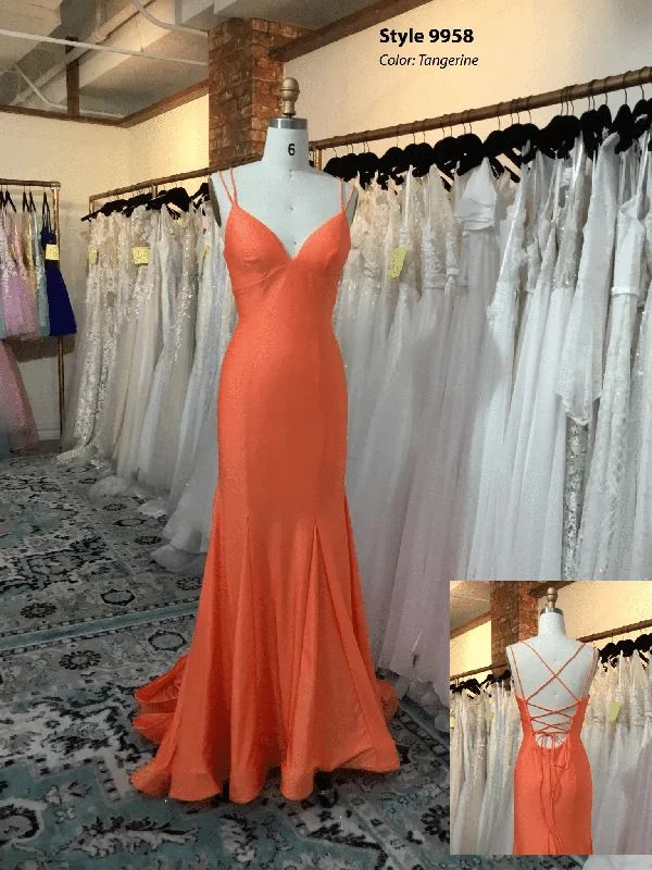Dave & Johnny 9958 Size 0 Fuchsia Long fitted jersey v neck formal prom dress backless gown Dave & Johnny 9958 Size 0 Fuchsia Long fitted jersey v neck formal prom dress backless gown