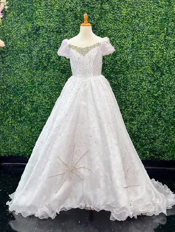 Samantha Blake 1021 Size 4 White Girls Shimmer Pageant Dress Cap Sleeve Crystal A Line Gown Formal Samantha Blake 1021 Size 4 White Girls Shimmer Pageant Dress Cap Sleeve Crystal A Line Gown Formal