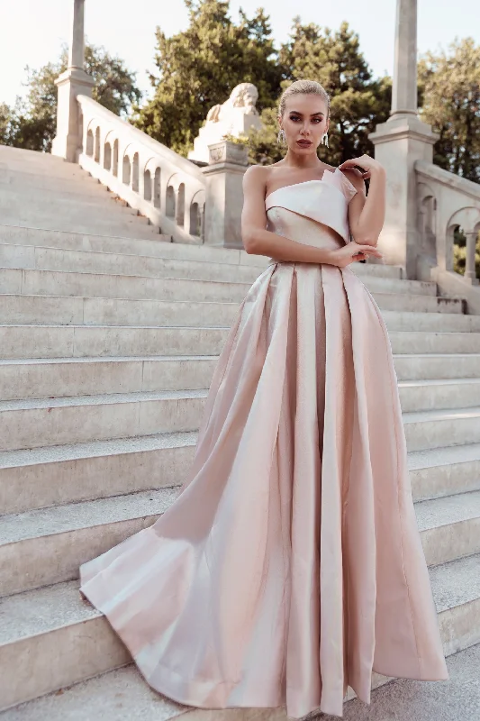 Tina Holly Couture TW071 Pink Champagne Strapless Straight Neck With An A-Line Fit Formal Dress Tina Holly Couture TW071 Pink Champagne Strapless Straight Neck With An A-Line Fit Formal Dress