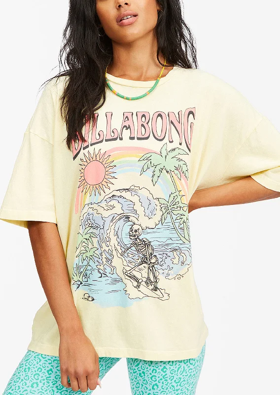 Billabong Women's Over the Rainbow T-Shirt Fleece Nylon Spandex