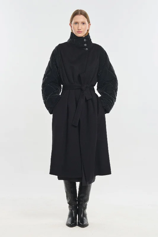 Black wool cashmere & quilt robe coat Cozy Knitted Poncho