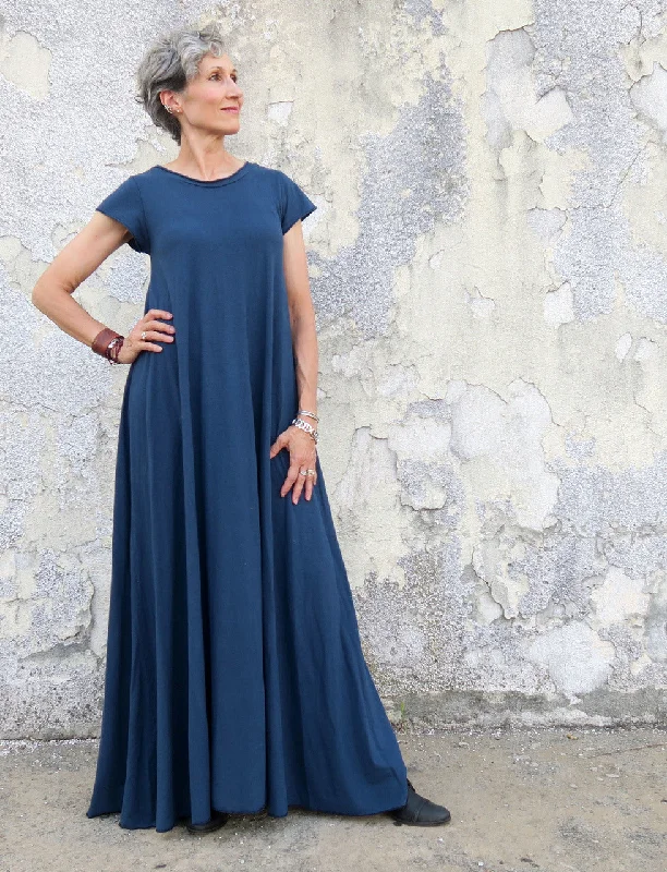 Crew Wanderer Long Dress Halter Neckline Beach