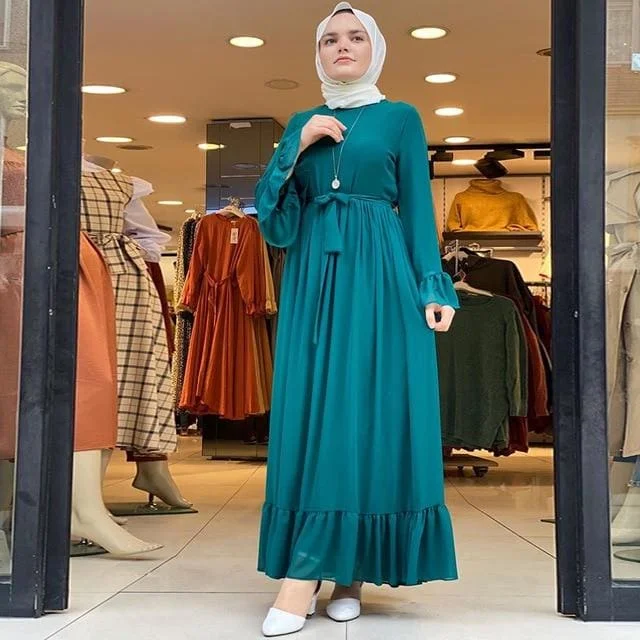 green dress